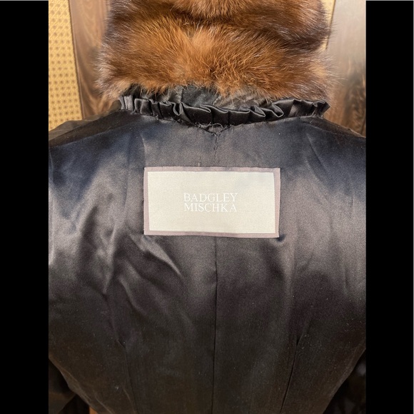 Badgley Mischka Broadtail & Russian Sable Trim Fur Robe Style Belt Jacket Coat S - Picture 11 of 12